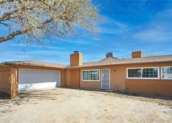 Pre-foreclosure in  KEWANNA RD Apple Valley, CA 92308