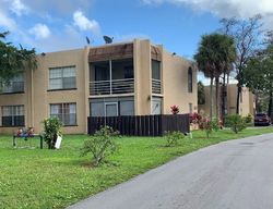 Pre-foreclosure in  NW 19TH ST  Fort Lauderdale, FL 33313