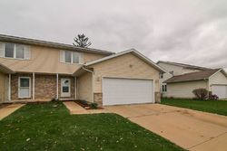 Pre-foreclosure in  LEWELLEN ST Marshall, WI 53559