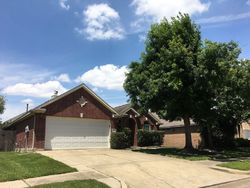 Pre-foreclosure in  HIDDEN CHESTNUT LN Houston, TX 77084