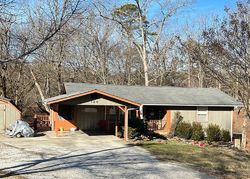 Pre-foreclosure in  HILLWOOD DR Harriman, TN 37748