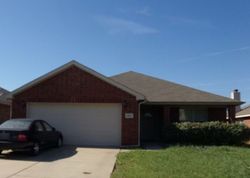Pre-foreclosure in  SHALLOW CREEK DR Fort Worth, TX 76179