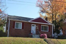 Pre-foreclosure in  GAYLORD DR Suitland, MD 20746
