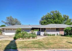 Pre-foreclosure in  BARTON RD Granite Bay, CA 95746