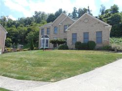 Pre-foreclosure in  PINOAK DR Monroeville, PA 15146