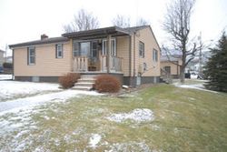 Pre-foreclosure Listing in HUTCHINSON ST UNIONTOWN, PA 15401