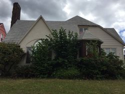 Pre-foreclosure in  N LOMBARD ST Portland, OR 97217