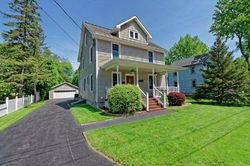 Pre-foreclosure in  FAIRVIEW AVE Altamont, NY 12009