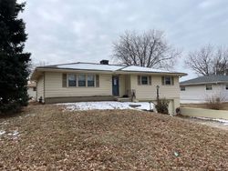 Pre-foreclosure in  AUBURN DR Saint Joseph, MO 64506