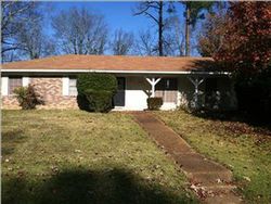 Pre-foreclosure in  WINDWARD RD Jackson, MS 39206