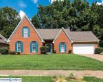 Pre-foreclosure in  MICHAELSON DR Olive Branch, MS 38654