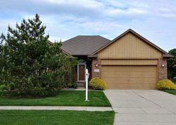 Pre-foreclosure in  LONG HORN DR Sterling Heights, MI 48313