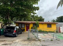 Pre-foreclosure in  NW 133RD ST Opa Locka, FL 33054