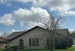 Pre-foreclosure in  21ST ST Lake Charles, LA 70601