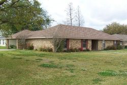 Pre-foreclosure in  WINDER RD Thibodaux, LA 70301