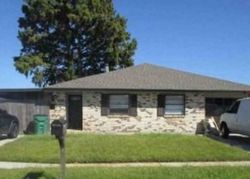 Pre-foreclosure in  LORING DR Marrero, LA 70072