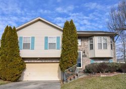 Pre-foreclosure in  FALCON RIDGE DR Independence, KY 41051