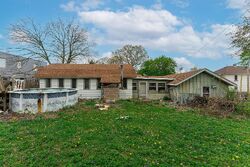  Dearborn Ave, Aurora IL