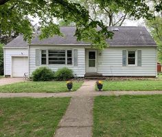 Pre-foreclosure Listing in ROSS ST FOUNTAIN CITY, IN 47341