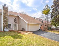 Pre-foreclosure in  ABBEYWOOD DR Romeoville, IL 60446