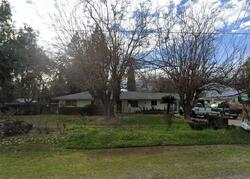  N Nelson Ave, Sanger CA