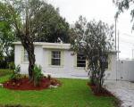 Pre-foreclosure in  NE 14TH TER Pompano Beach, FL 33064