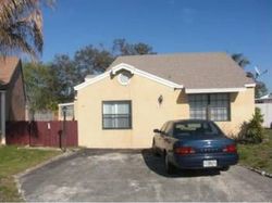 Pre-foreclosure in  SW 86TH AVE Hollywood, FL 33025
