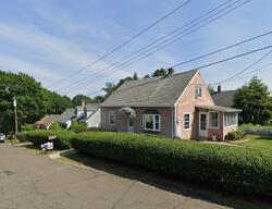 Pre-foreclosure in  NAUGATUCK AVE Shelton, CT 06484