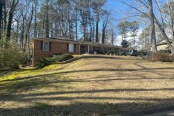 Pre-foreclosure in  RICHMOND HILL DR Marietta, GA 30068