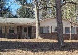 Pre-foreclosure in  BROWNMOORE DR SW Marietta, GA 30060