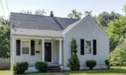 Pre-foreclosure in  TYNDALE CT Norfolk, VA 23505