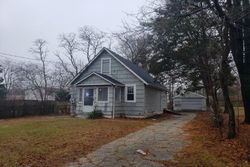 Pre-foreclosure in  OCEAN AVE Brentwood, NY 11717