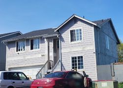 Pre-foreclosure in  79TH STREET CT E Tacoma, WA 98404