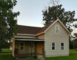 Pre-foreclosure in  W 5TH ST Baxter Springs, KS 66713