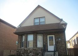 Pre-foreclosure in  N 75TH CT Elmwood Park, IL 60707