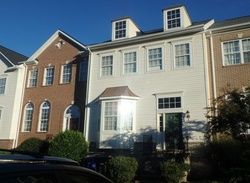 Pre-foreclosure in  SPRINGHOUSE SQ SE Leesburg, VA 20175