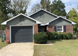 Pre-foreclosure in  HAZLETON CT Fayetteville, NC 28304