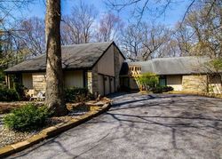 Pre-foreclosure in  GREENBRIAR DR Crete, IL 60417
