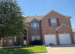 Pre-foreclosure in  ARDENWOOD DR Fort Worth, TX 76123