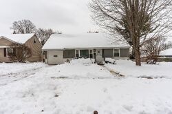 Pre-foreclosure in  18TH AVE Rockford, IL 61108