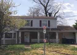 Pre-foreclosure Listing in GALLOWS RD ANNANDALE, VA 22003