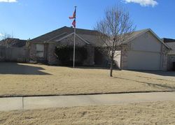 Pre-foreclosure in  E 80TH PL N Owasso, OK 74055