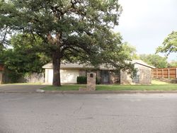 Pre-foreclosure in  ERATH ST Fort Worth, TX 76119