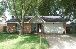 Pre-foreclosure in  MORNING DEW LN Houston, TX 77067