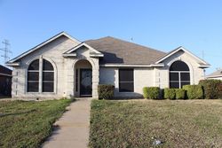 Pre-foreclosure in  WILD GROVE LN Lancaster, TX 75146
