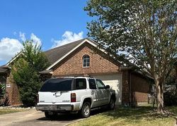 Pre-foreclosure in  REGATA RUN DR Friendswood, TX 77546