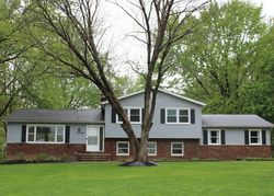 Pre-foreclosure in  ATTERBURY BLVD Hudson, OH 44236