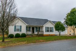 Pre-foreclosure in  FISHER LAKE RD Lyman, SC 29365