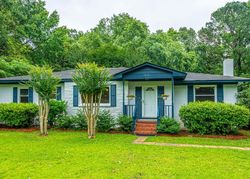 Pre-foreclosure in  FRUITWOOD AVE Charleston, SC 29414