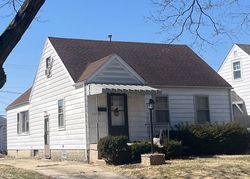 Pre-foreclosure in  S 7TH ST Springfield, IL 62703